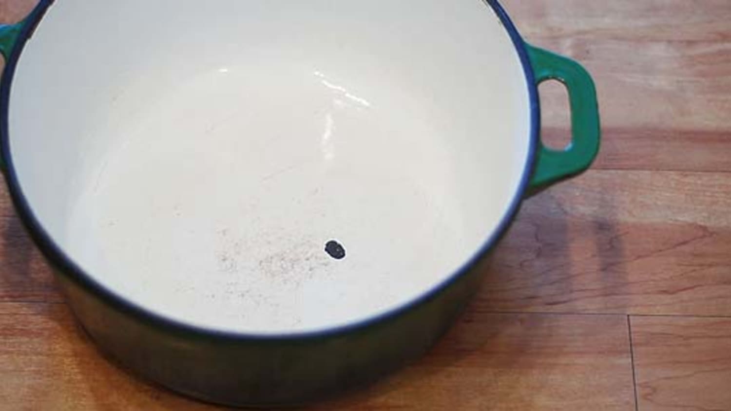 Is Chipped Enamel Cookware Safe for Cooking?