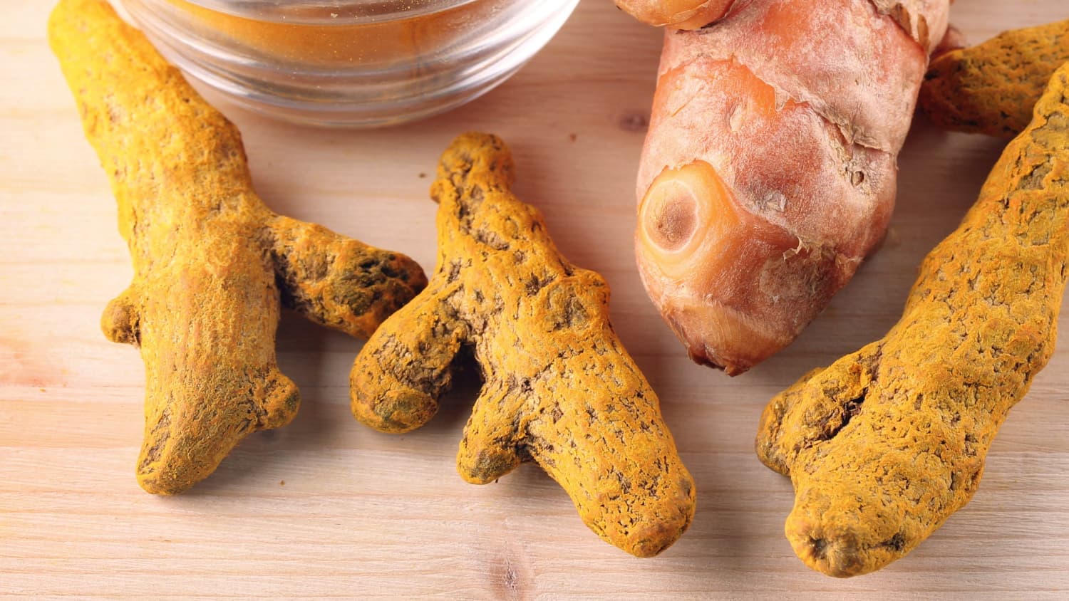 What's the Difference Between Fresh and Dried Turmeric? | Kitchn