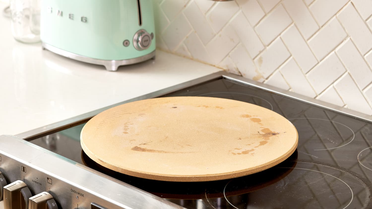 Why Pizza Steels Beat Pizza Stones (Yes, They Do) 