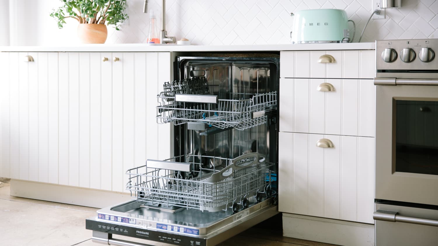 best dishwasher for cleaning