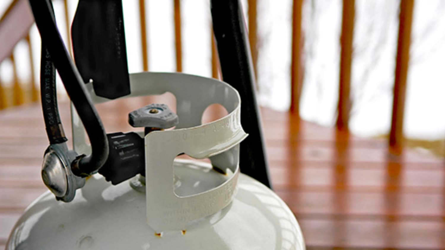 Grilling Tip Check Your Propane Gas Level With A Cup Of Water