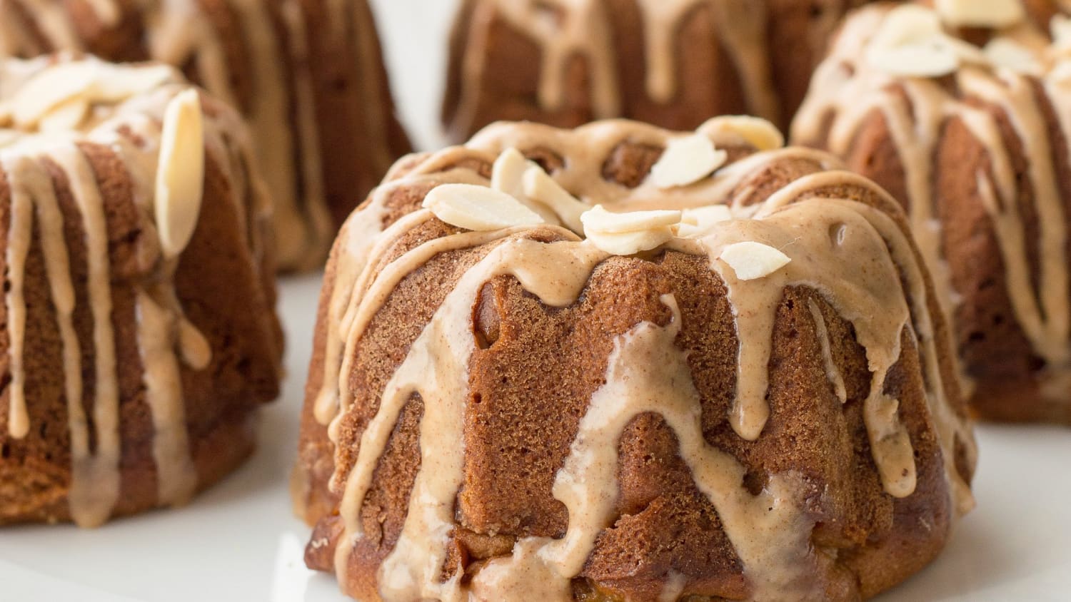 Mini Apple Bundt Cake