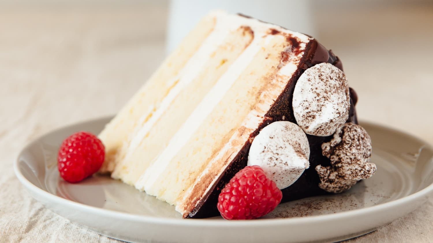 How To Frost Decorate A Layer Cake Kitchn