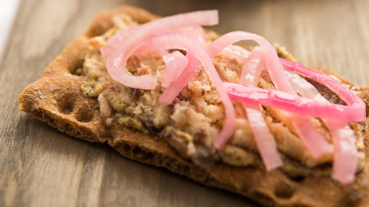 Recipe: Sardine Snacking Toasts