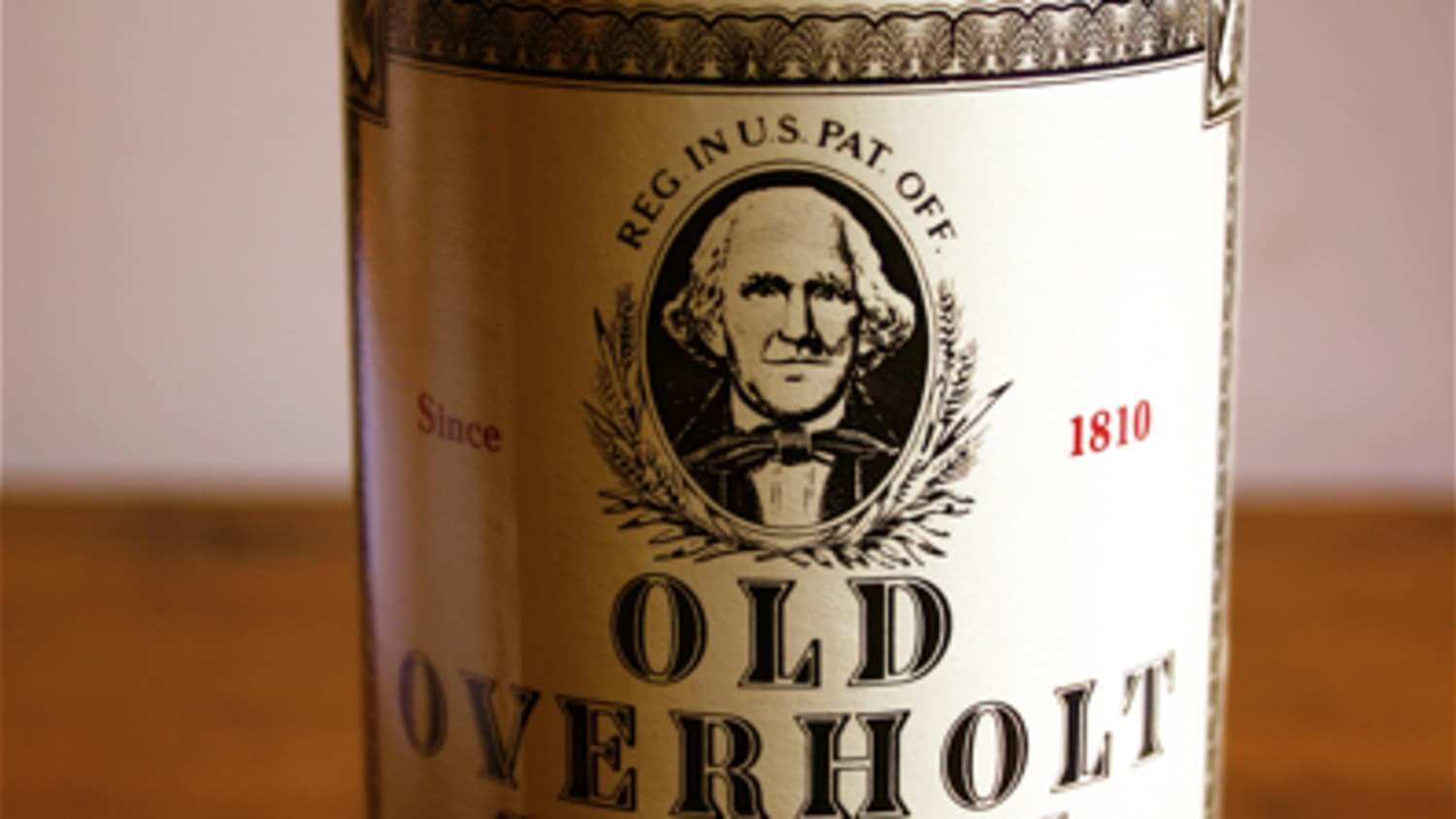 Whiskey Vs Whisky What S The Difference Straight Up Cocktails And Spirits Kitchn And therefore the irish spelling of whiskey was taken over by the distillers in the united states. whiskey vs whisky what s the