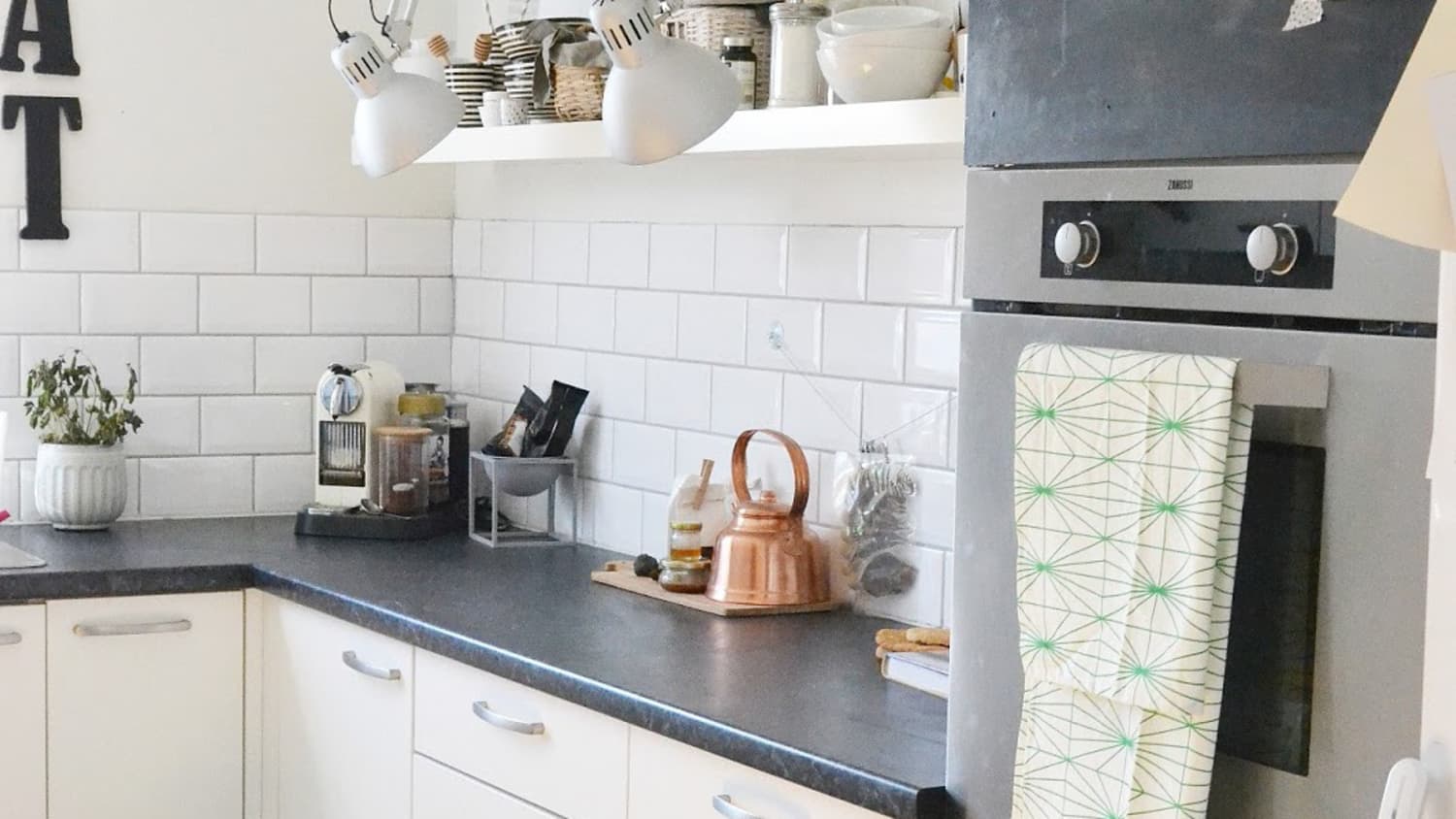 dim the kitchen lights