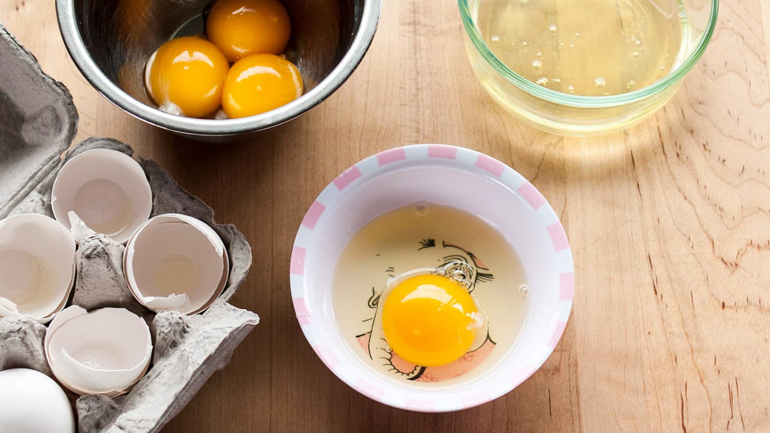 The Best Way To Freeze Leftover Egg Whites Yolks Kitchn
