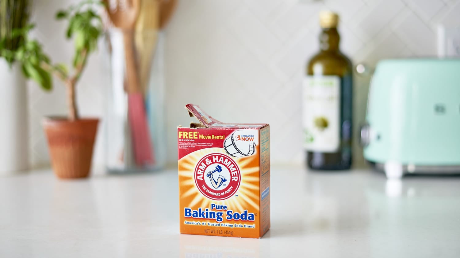 How to Clean With Baking Soda  Apartment Therapy