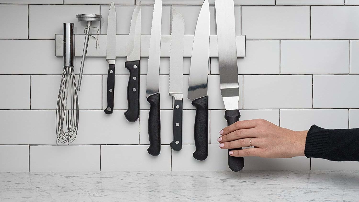 Amazon Modern Innovations Magnetic Knife Bar Is a Cheap ...
