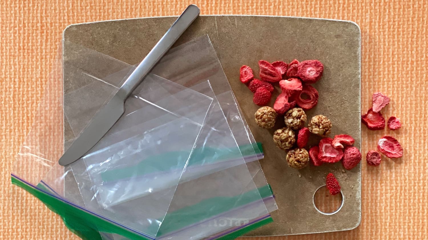 The Plastic Baggie Trick You ll Wish You Knew About Earlier The