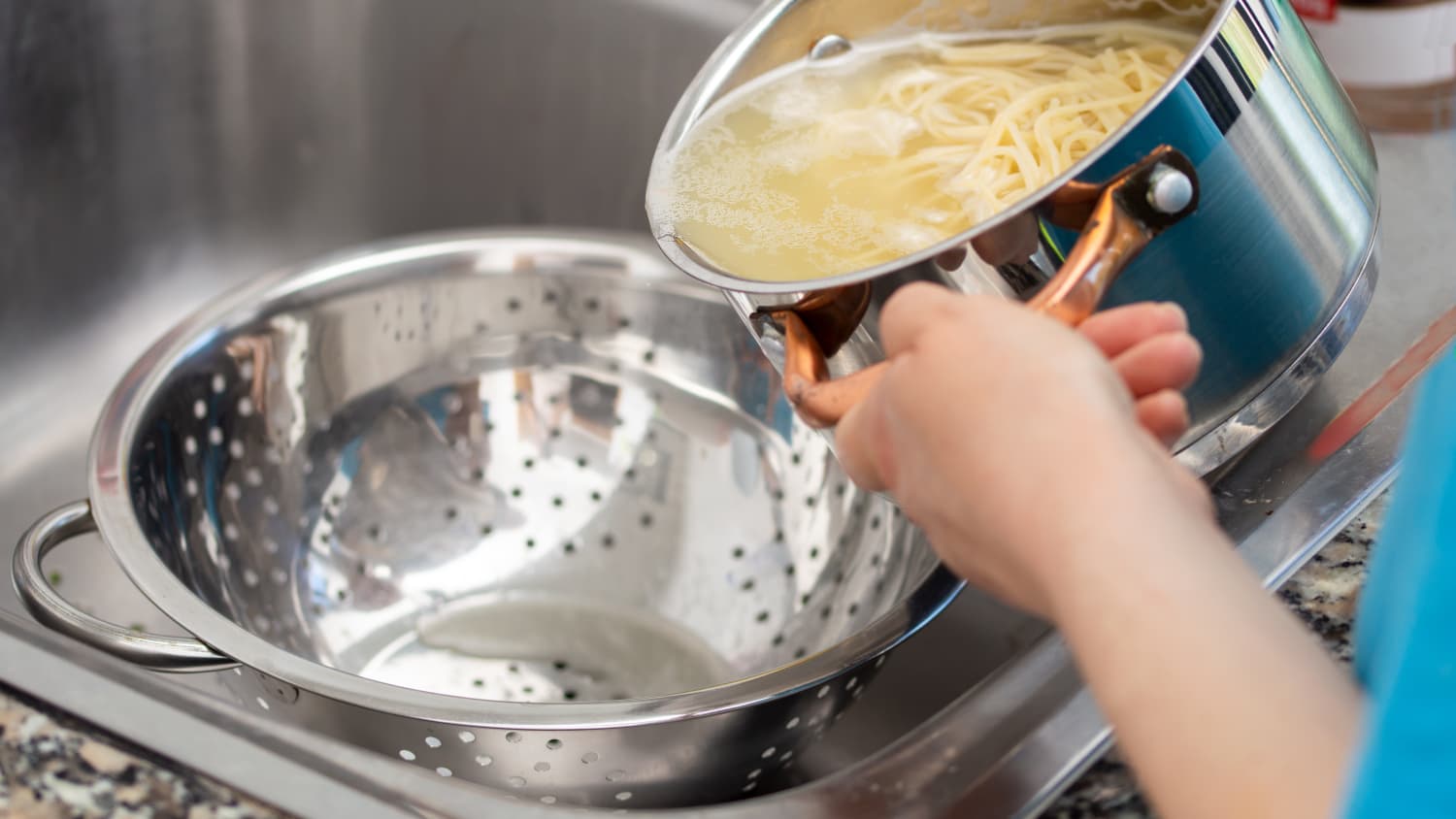 You ve Been Using Colanders the Wrong Way Your Entire Life The