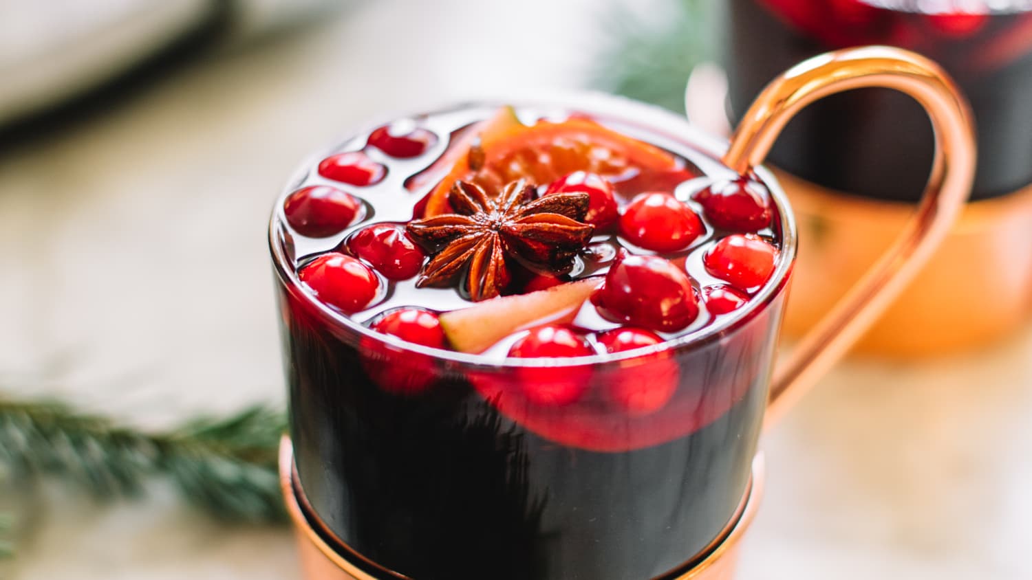 Slow Cooker Pomegranate Orange Mulled Wine