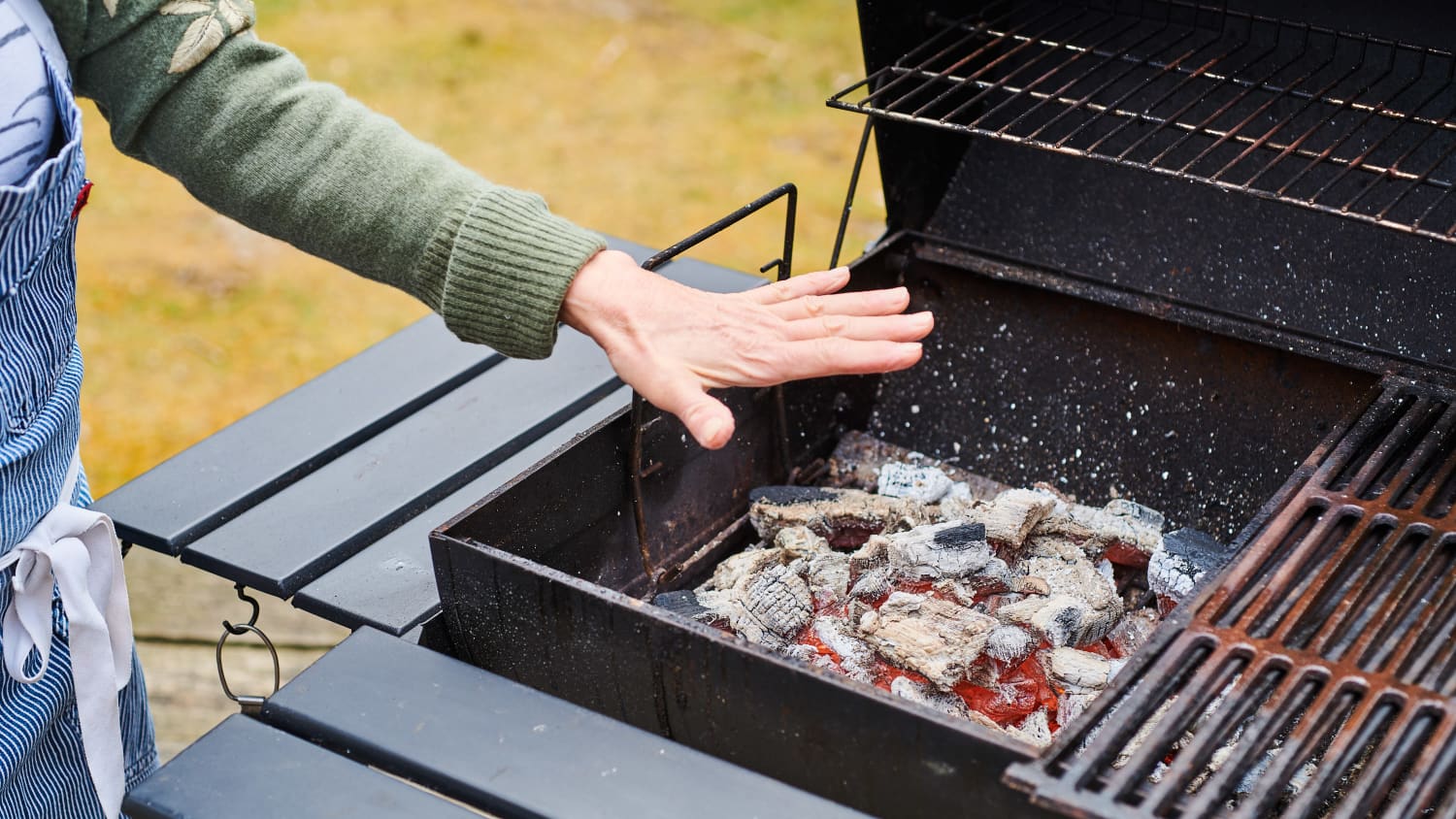GrillGrates Review 2022 My New Favorite Grilling Accessory The Kitchn