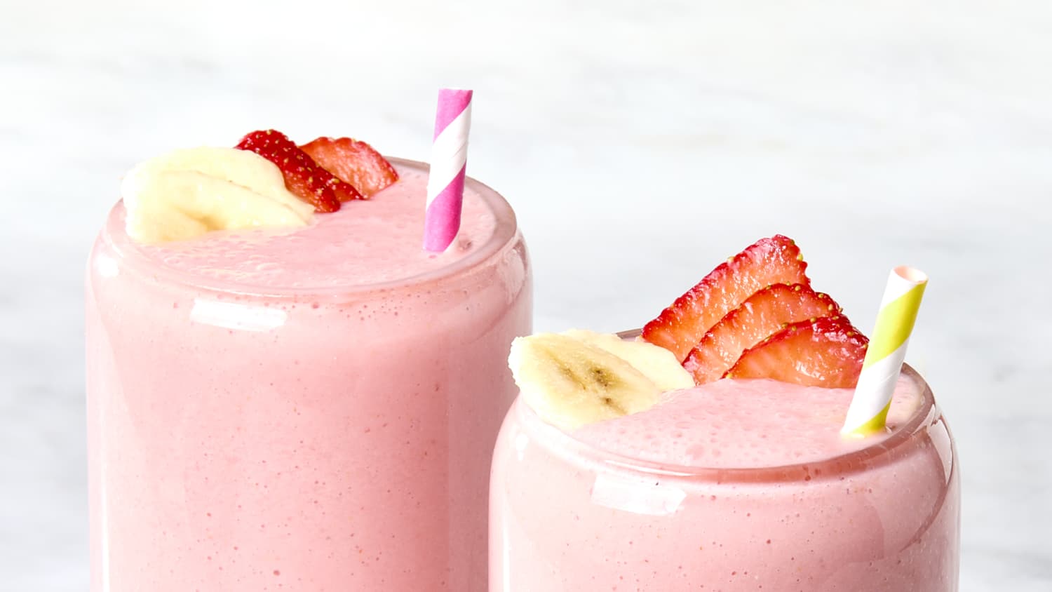 Banana and strawberry juice top