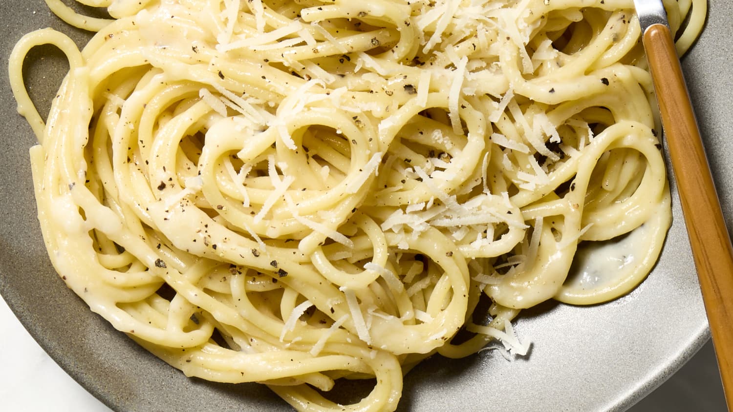 Cheese and cheap pepper pasta
