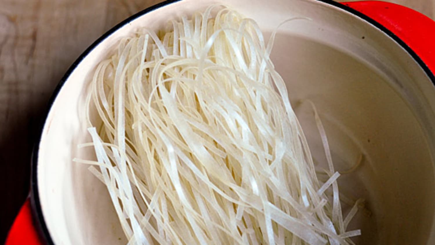 How to Cook Rice Noodles Easy Step by Step Recipe The Kitchn