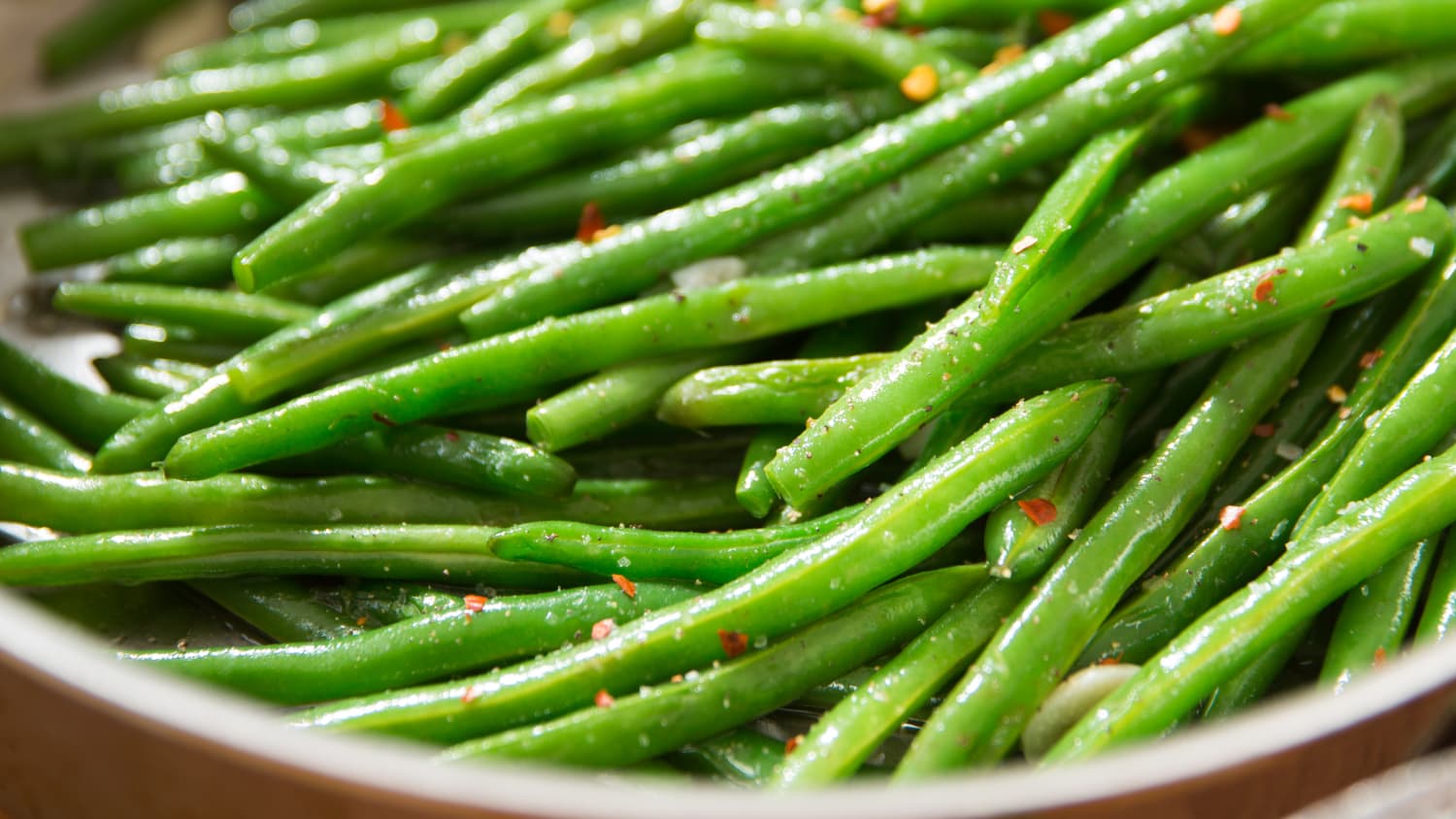 Cooked green new arrivals beans