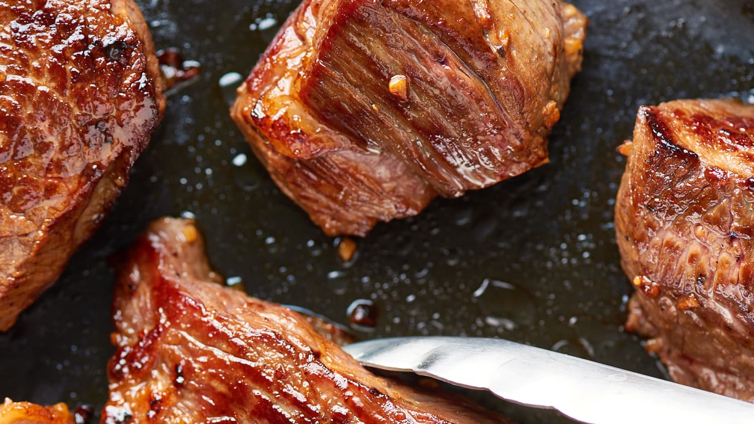 Recipe Easy Maple Bourbon Glazed Steak Tips and Asparagus