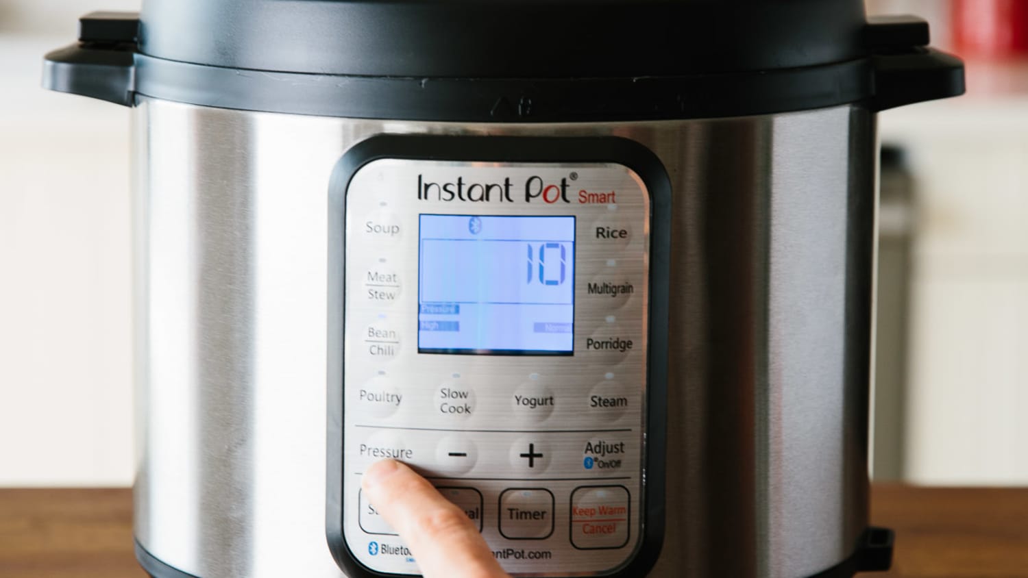 How do i set instant pot to high pressure 2025
