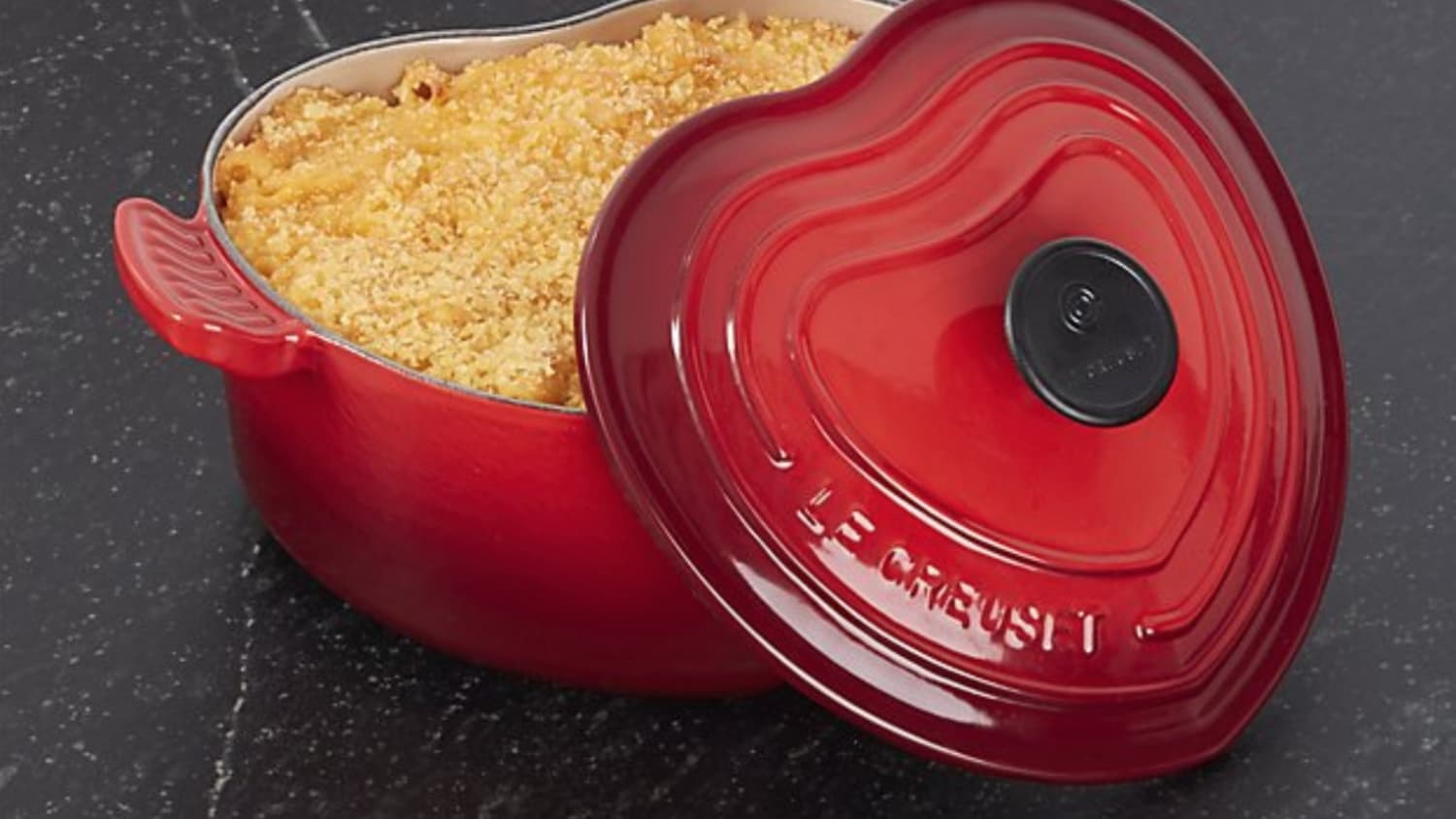 Holiay-Themed Le Creuset - Heart-Shaped | The Kitchn