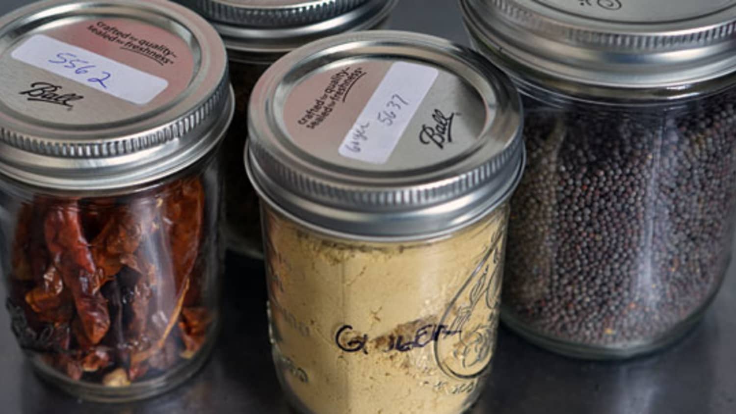 Jars to store spices deals