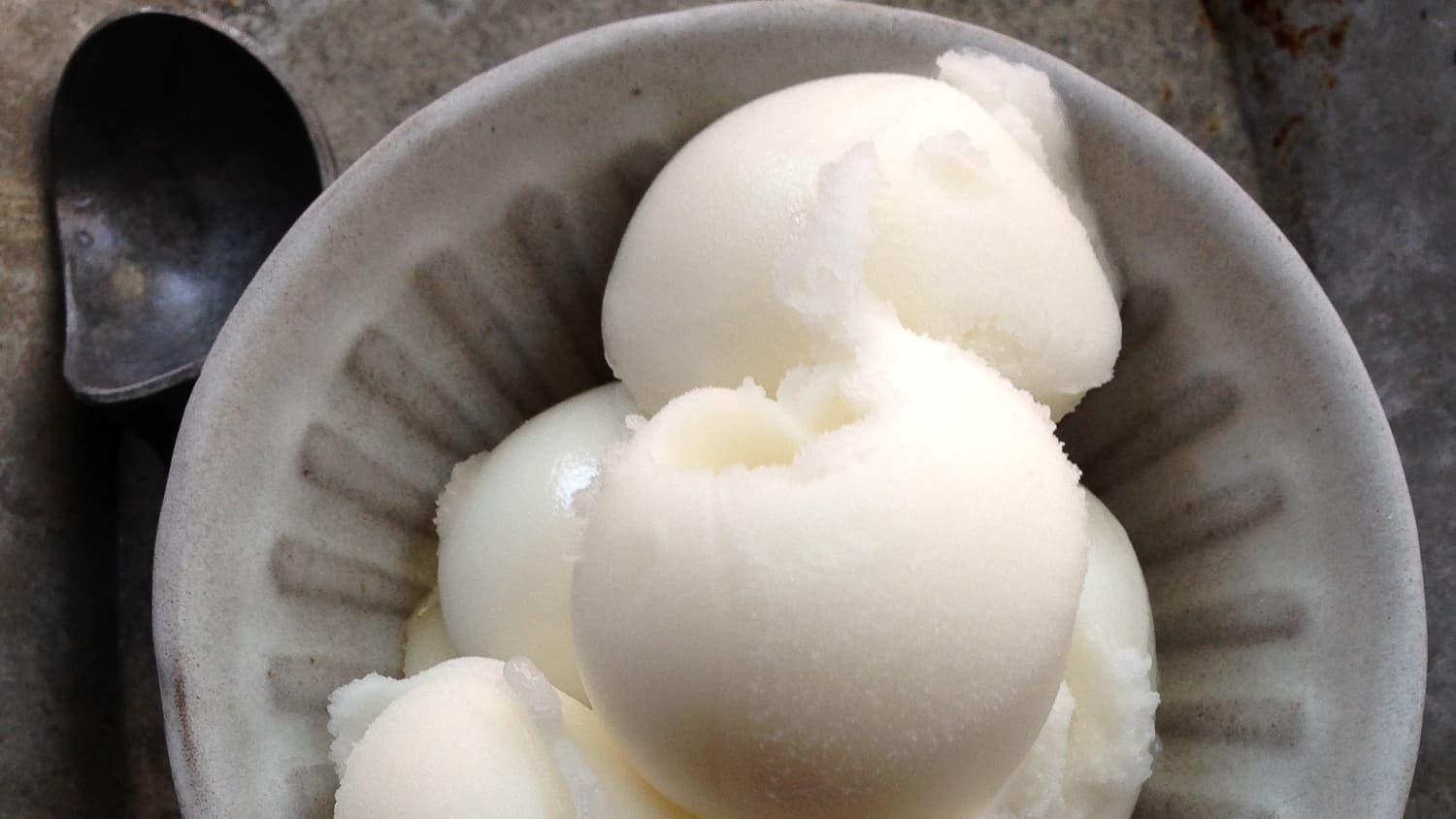 Lemon sorbet ice cream machine hot sale
