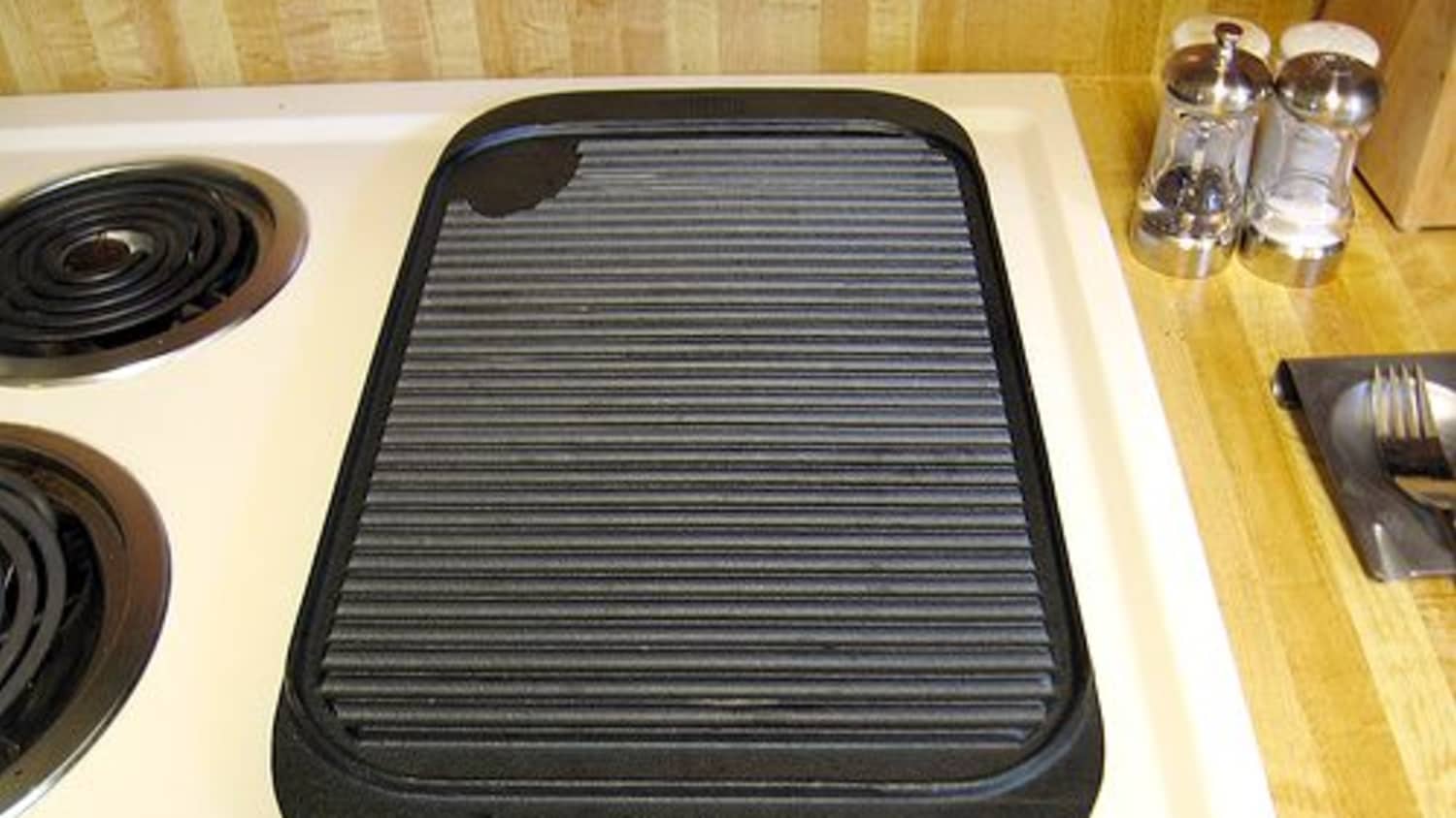 Gas hob discount with grill plate