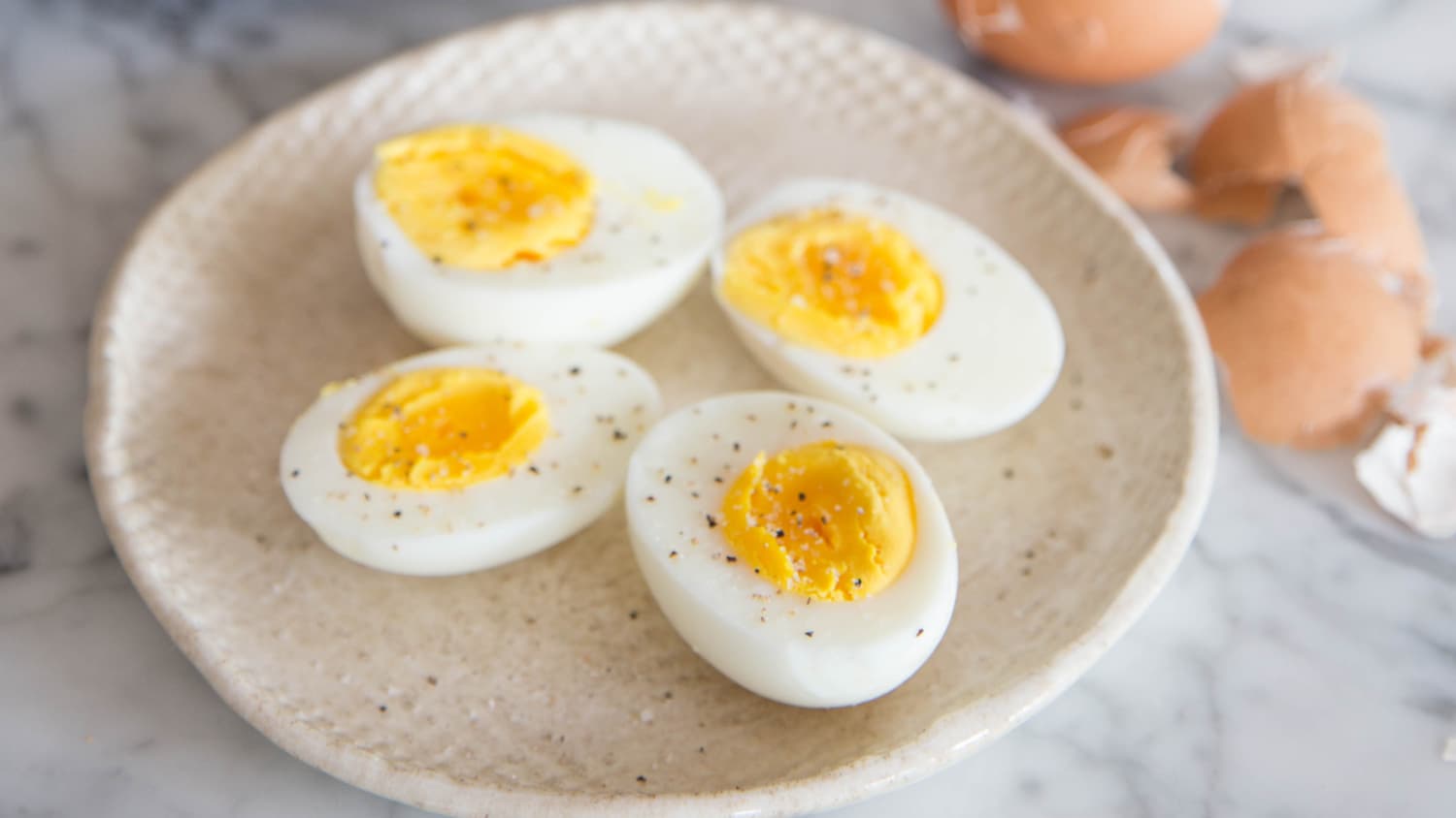Boiled eggs in farberware pressure deals cooker