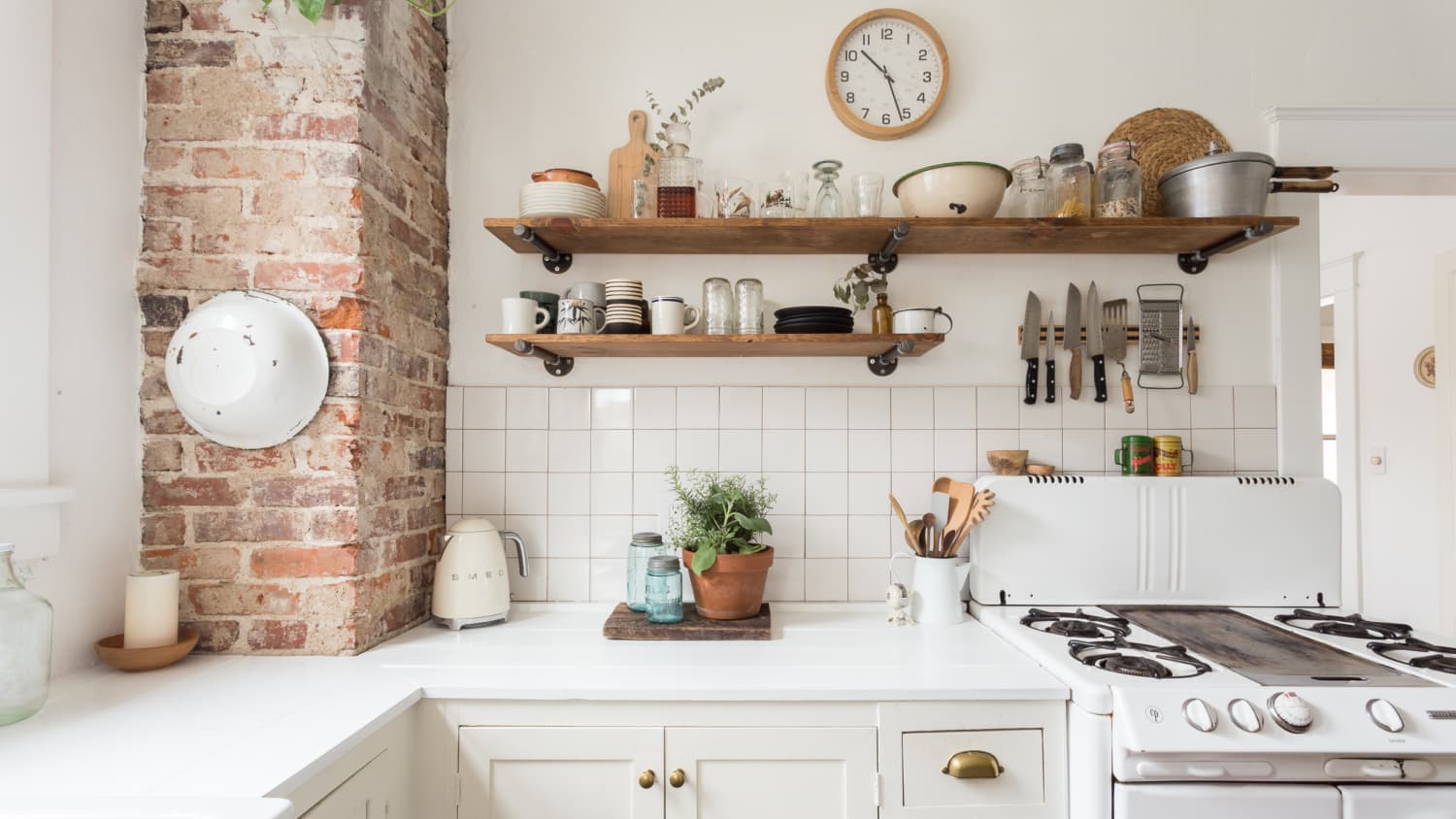 Open Kitchen Shelving Advice & Secrets