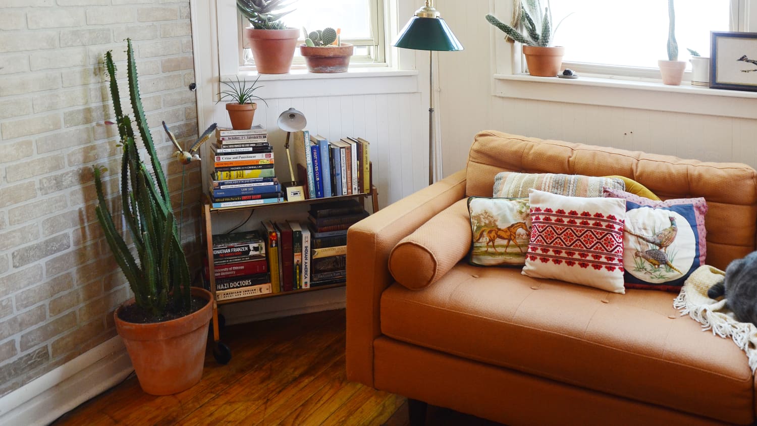 Best Sofas Under 500 Cheap Comfortable Couches Apartment Therapy