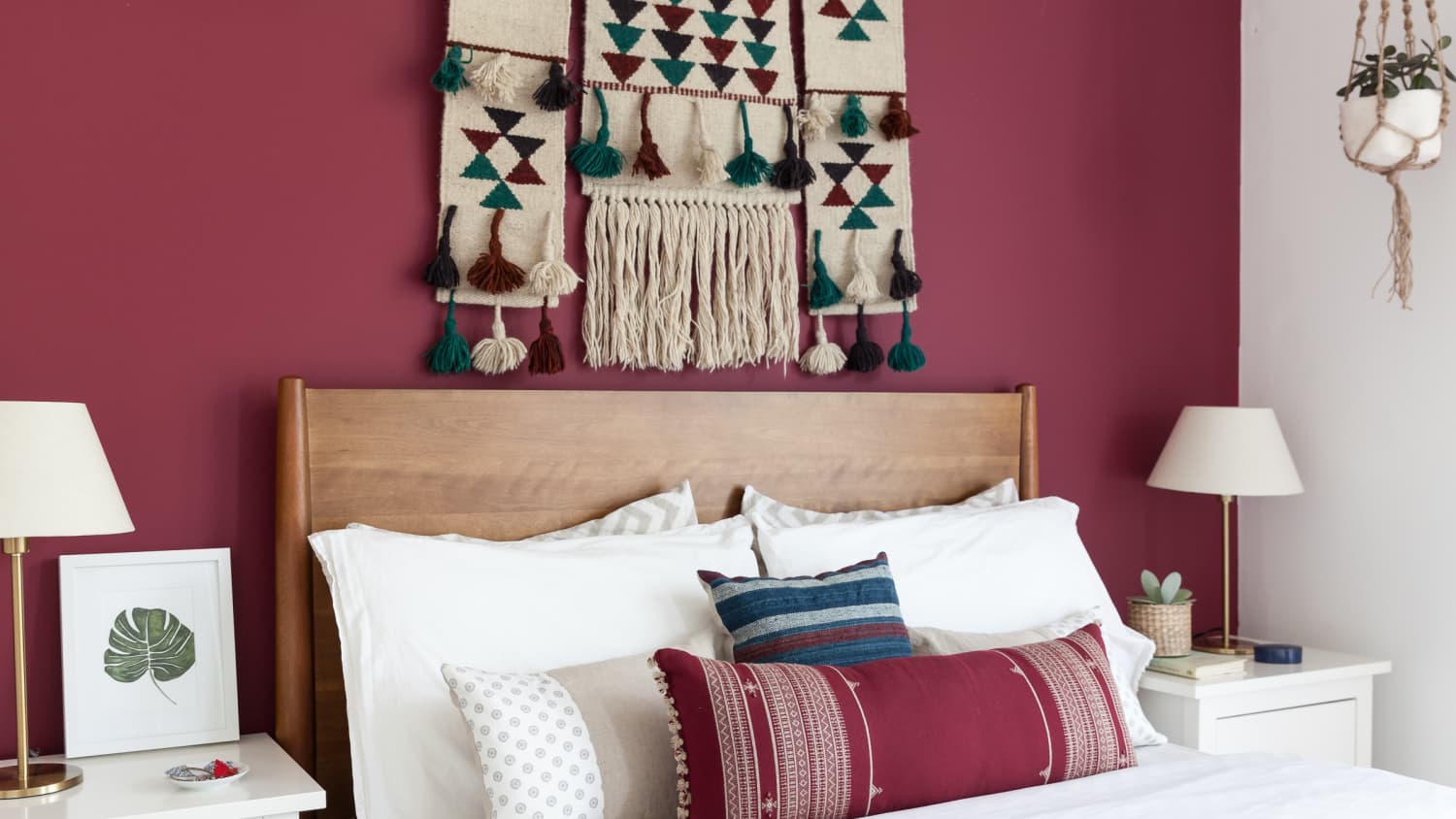 60 above bed decorating ideas what to put on a wall above a bed apartment therapy