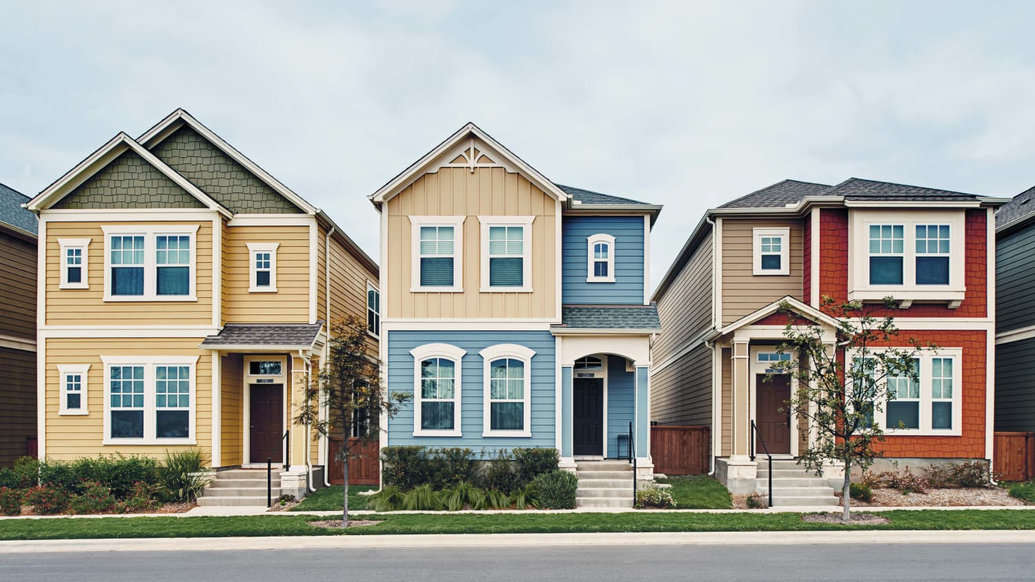 Should You Buy the Worst House in the Best Neighborhood 