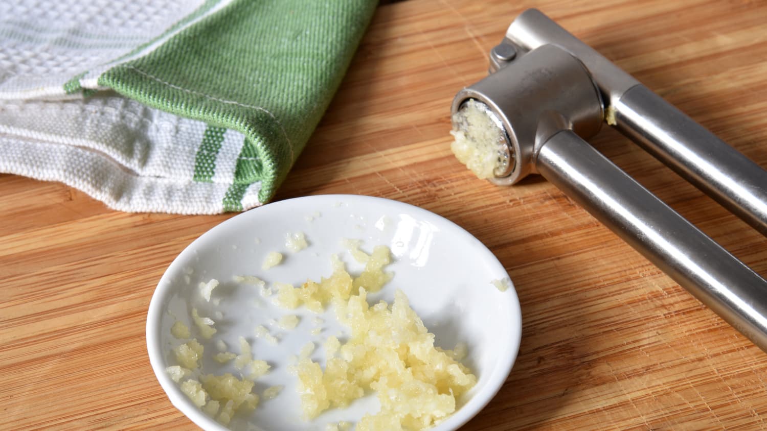 Garlic Press : The Best Garlic Press - My Kitchen Gadgets