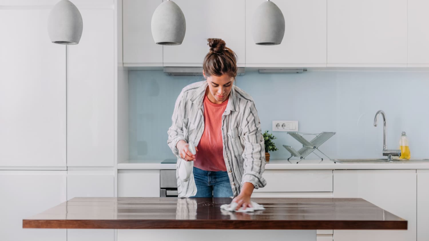 How to Clean a Kitchen Sink of Any Type: 5 Steps to Deep-Clean