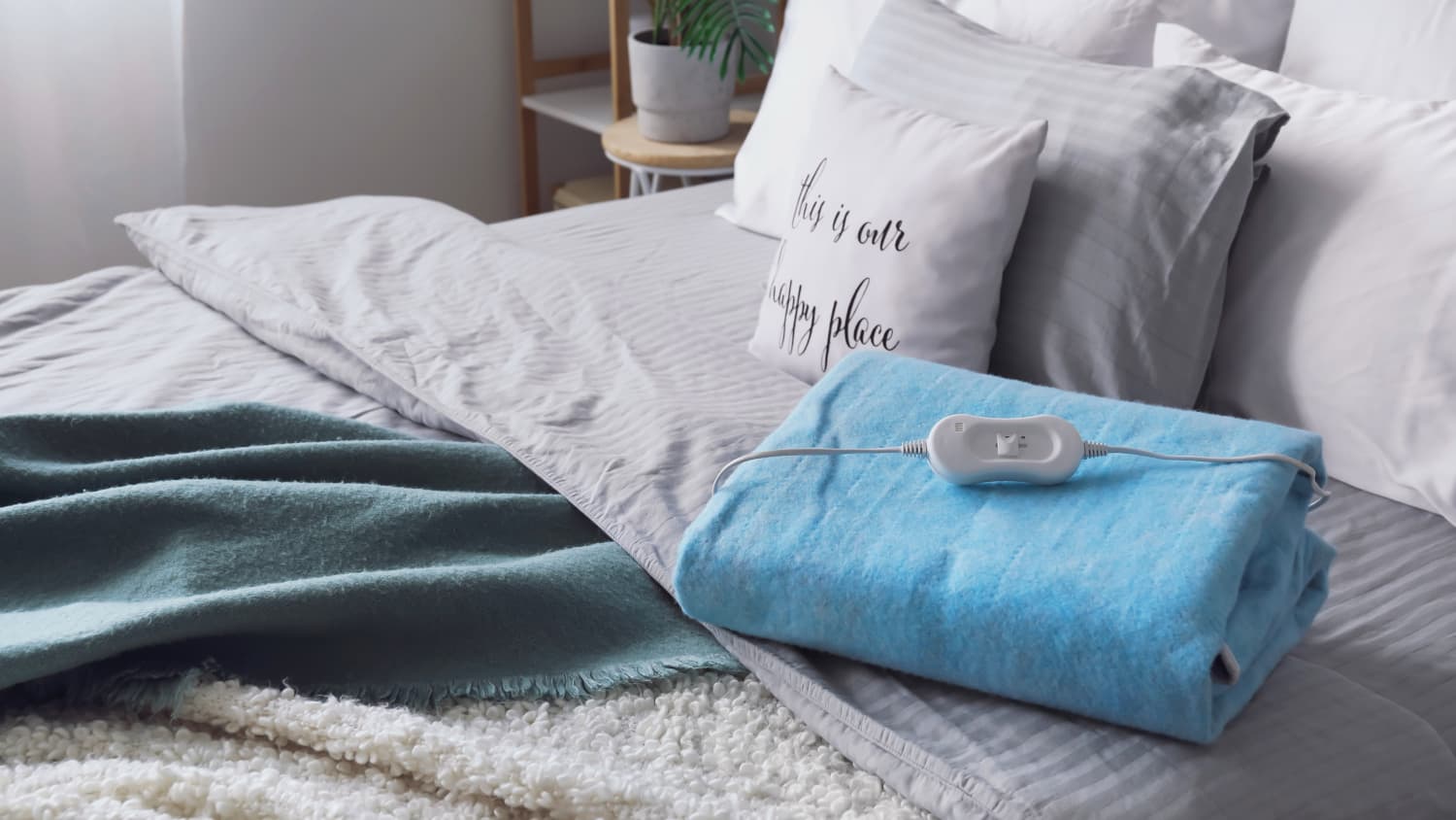 How to Wash an Electric Blanket - Steps to Cleaning an Electric