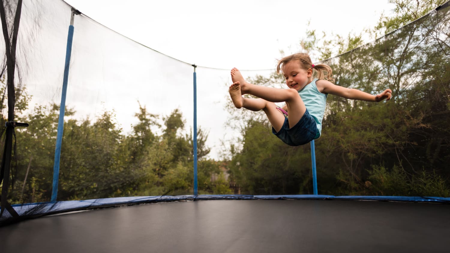 Little tikes trampoline 3ft weight limit best sale