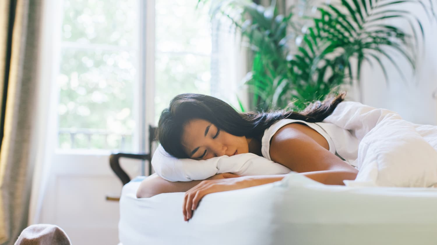 We Tested a Miracle Buckwheat Pillow Here s What We Thought Apartment Therapy