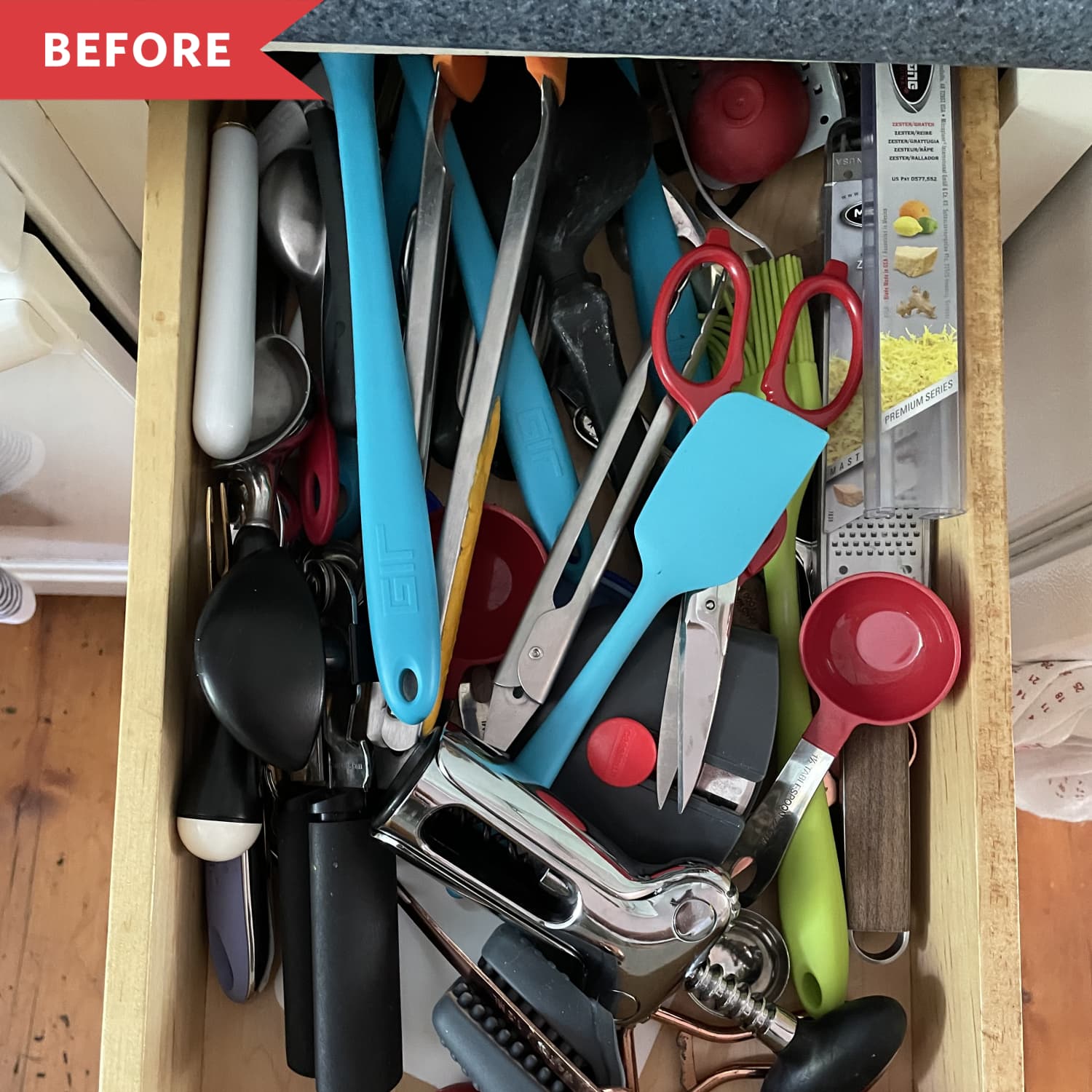 OXO Expandable On-The-Wall Organizer Review