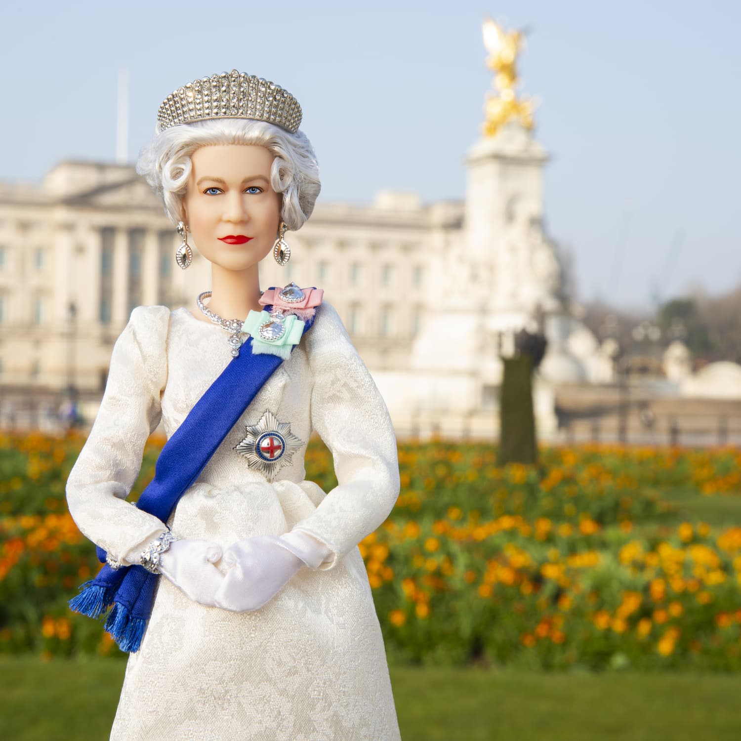 Queen Elizabeth Platinum Jubilee Queen Doll, Queen Elizabeth 70th Anniversary, Queen Elizabeth