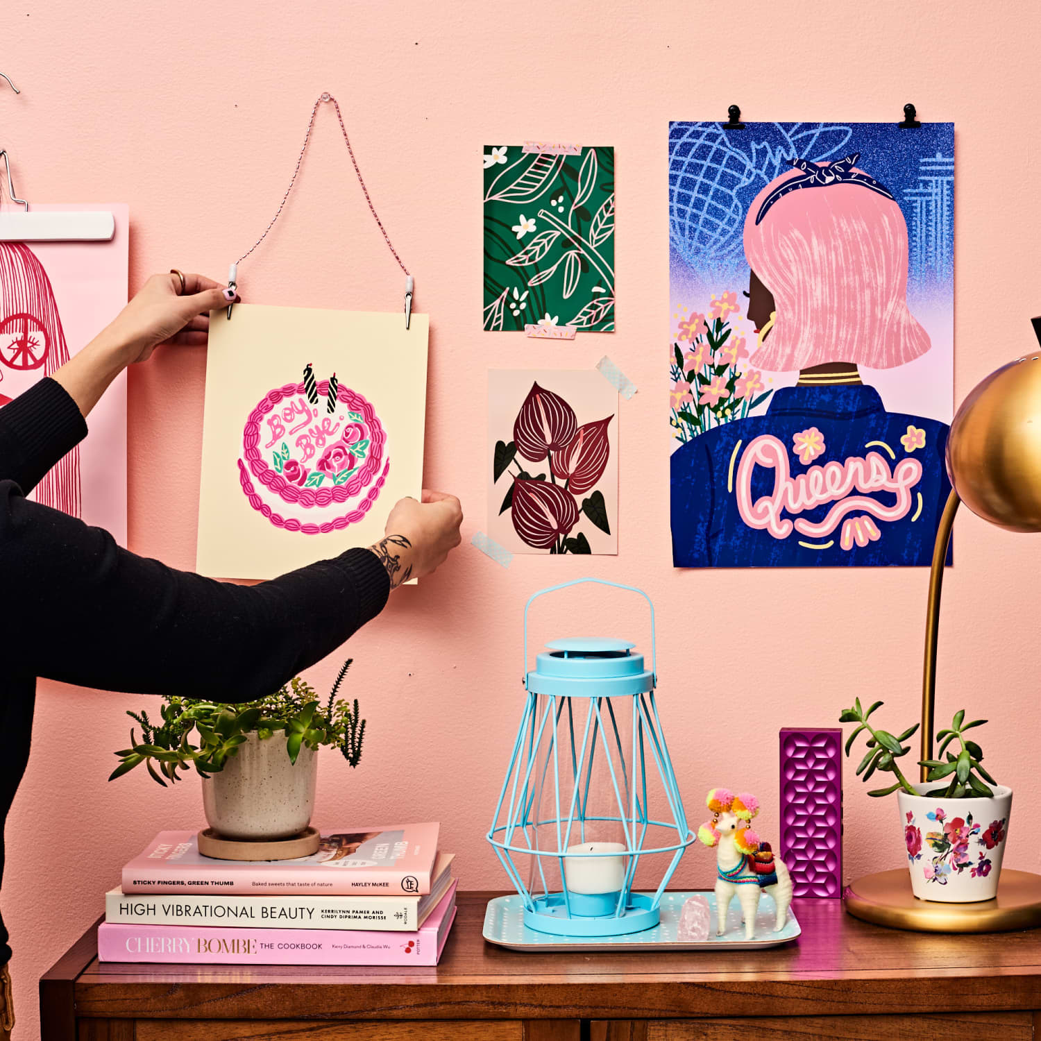 How To Hang A Poster Best Diy Ways To Hang Unframed Posters On