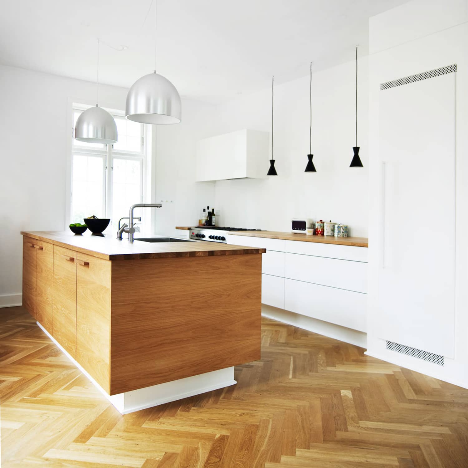 Herringbone Flooring Where To Find Our Favorites Apartment Therapy