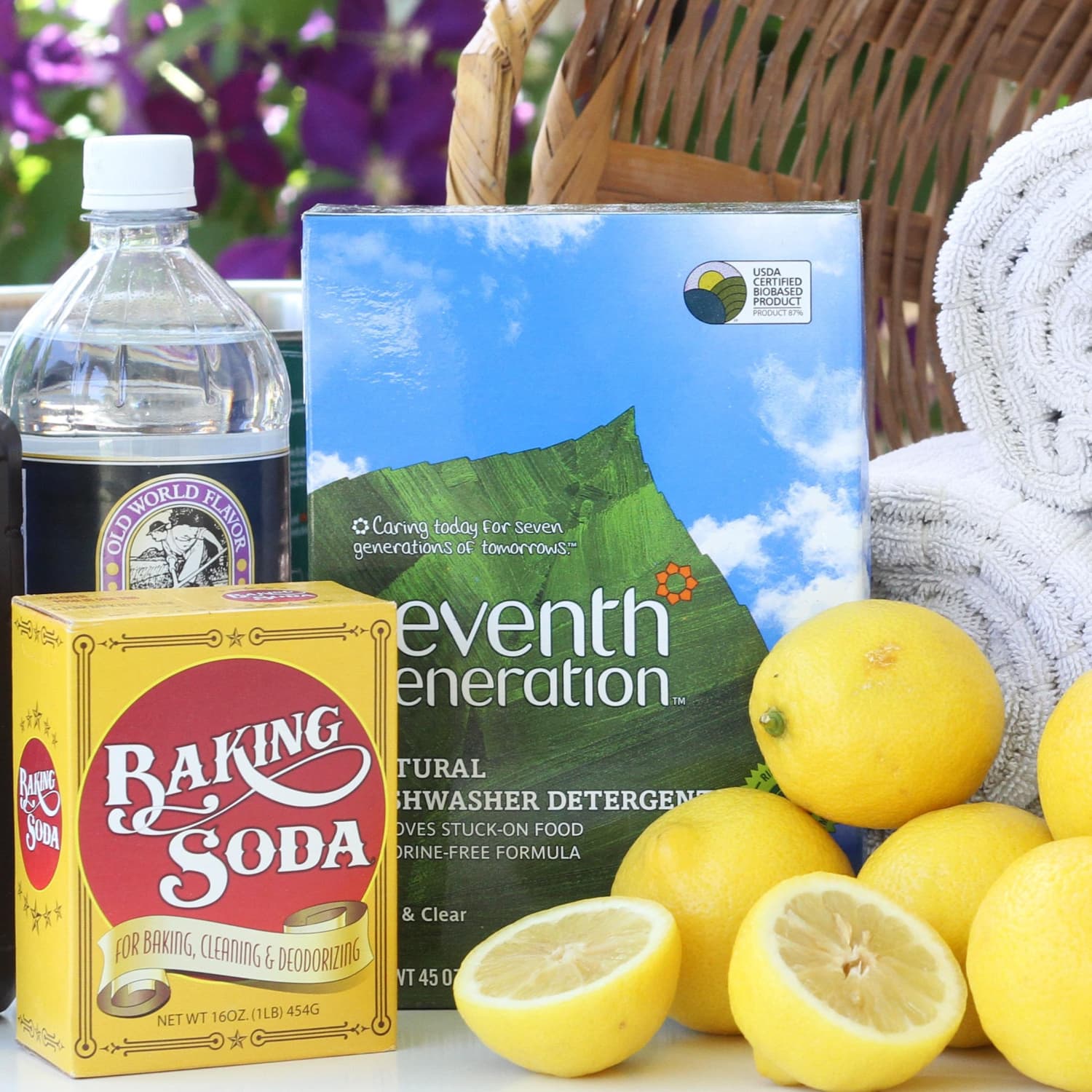 How To Wash Clothes With Baking Soda And Vinegar