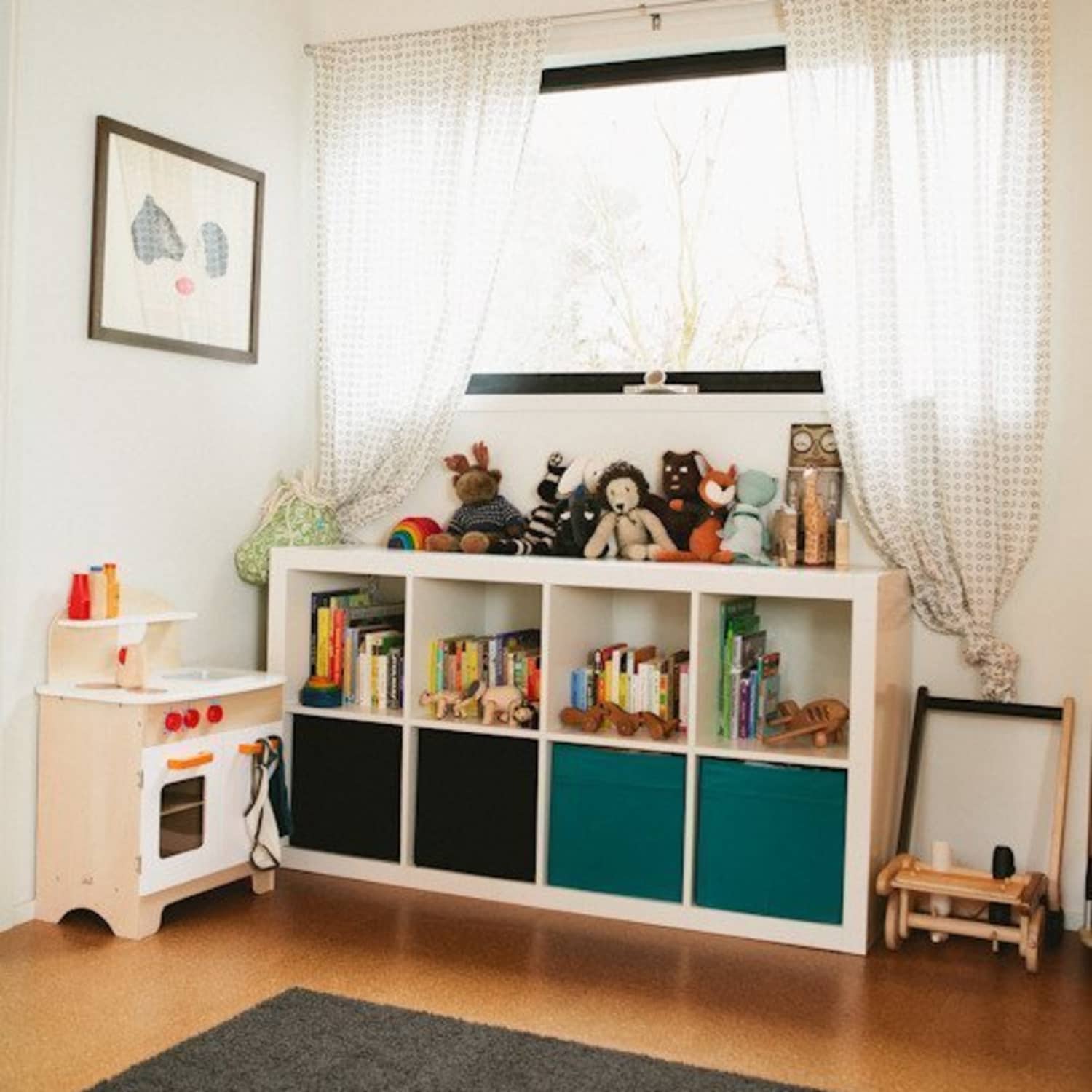 ways to organize toys in living room