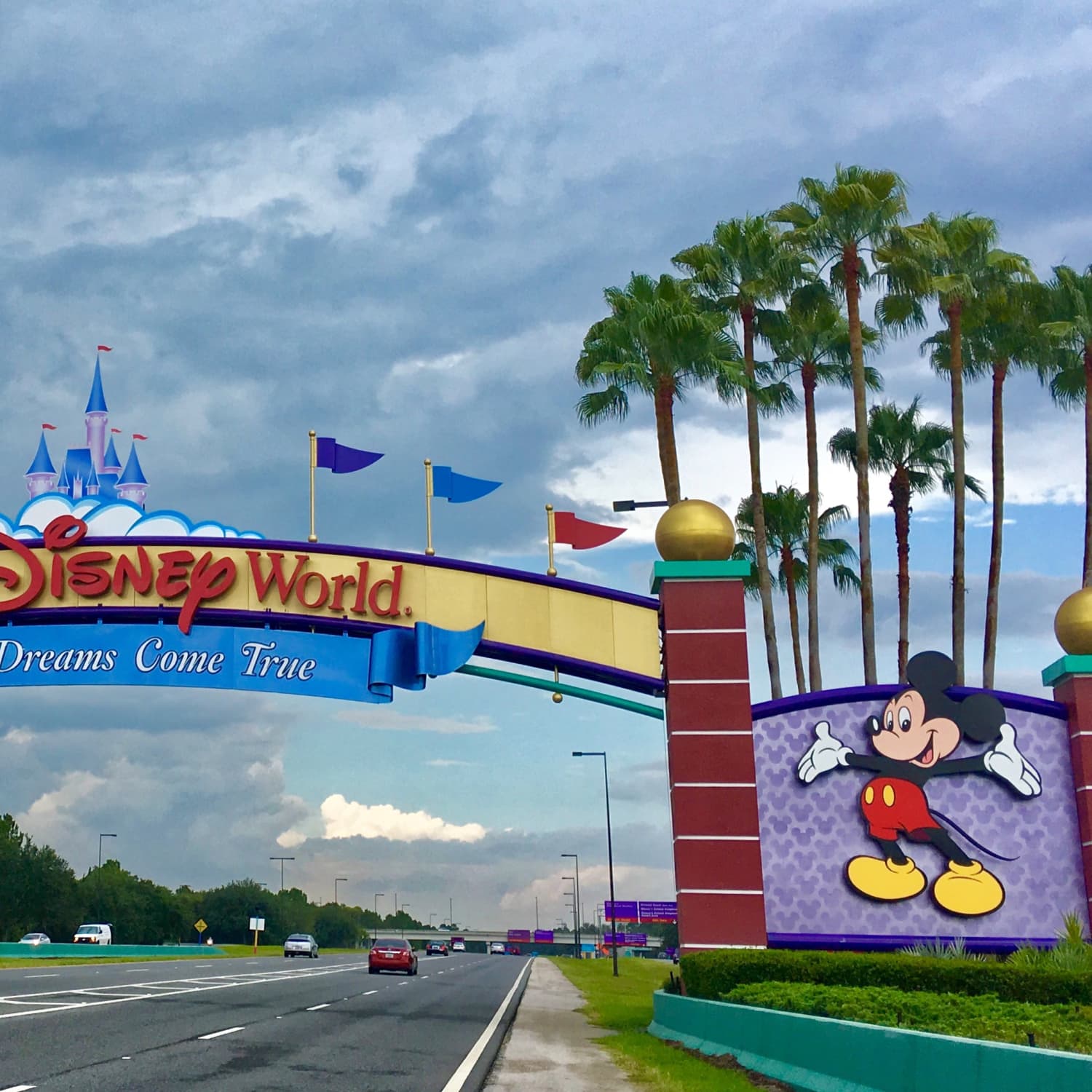 disney world tourist blog