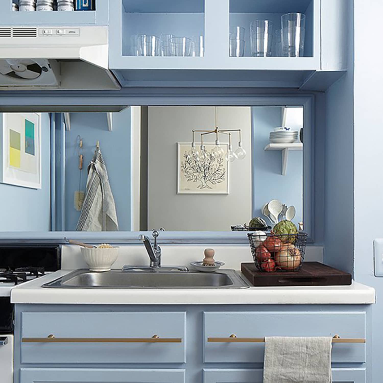 This Paint Trick Makes Rooms Look Much More Expensive Apartment