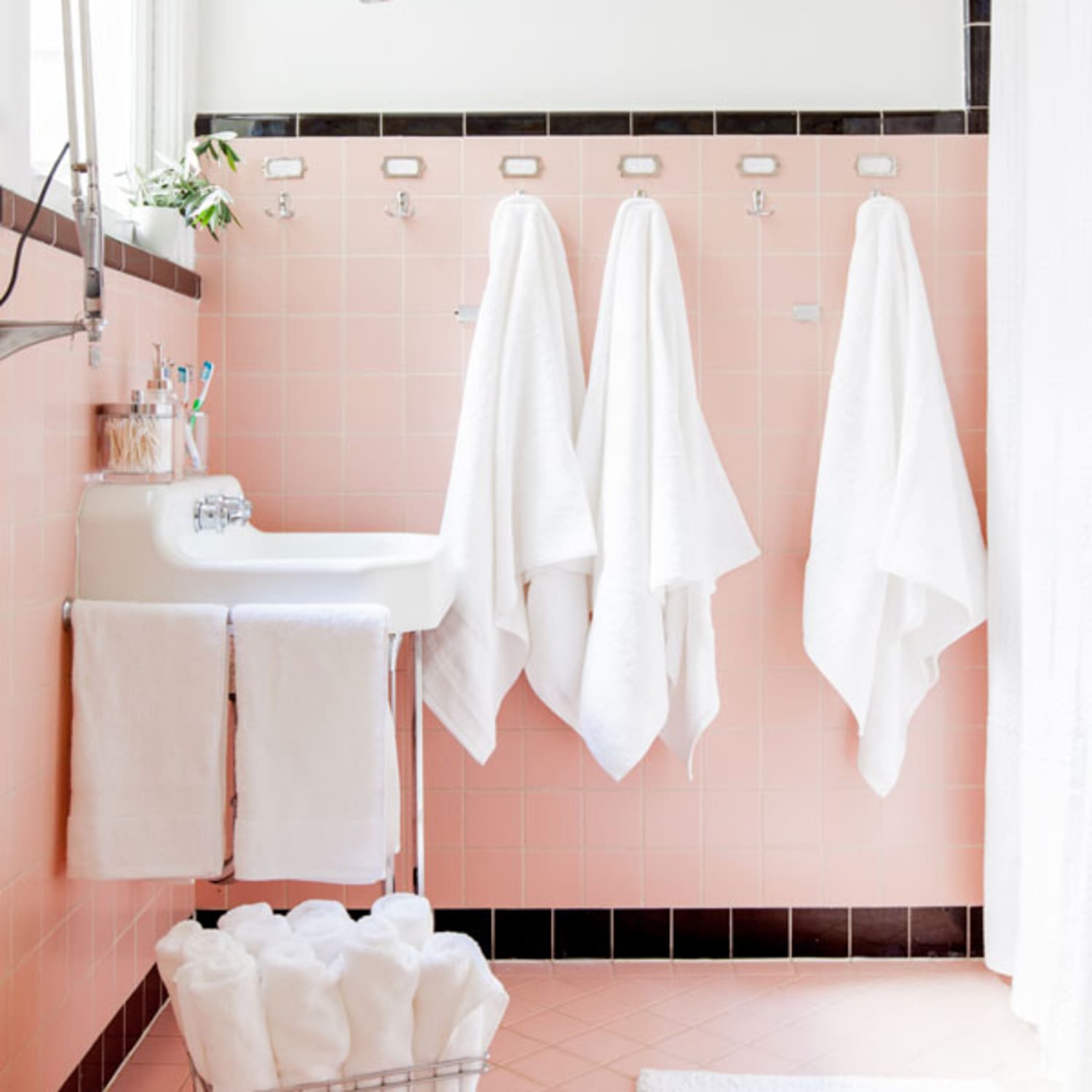 Ideas For Decorating A Dated Tiled Bathroom Apartment Therapy
