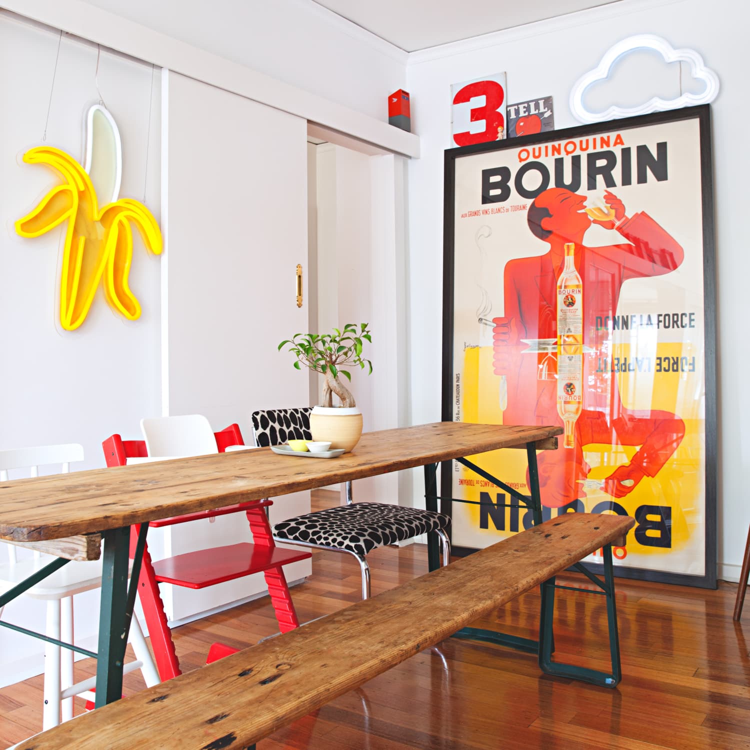 Large Picture Frames You Can Make On The Cheap Apartment Therapy