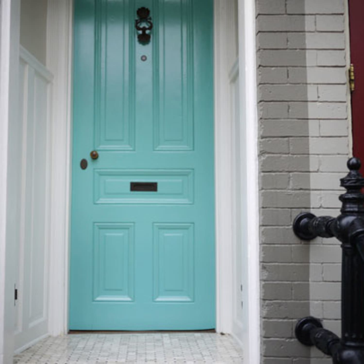 5 Ways To Burglar Proof Your Front Door Apartment Therapy