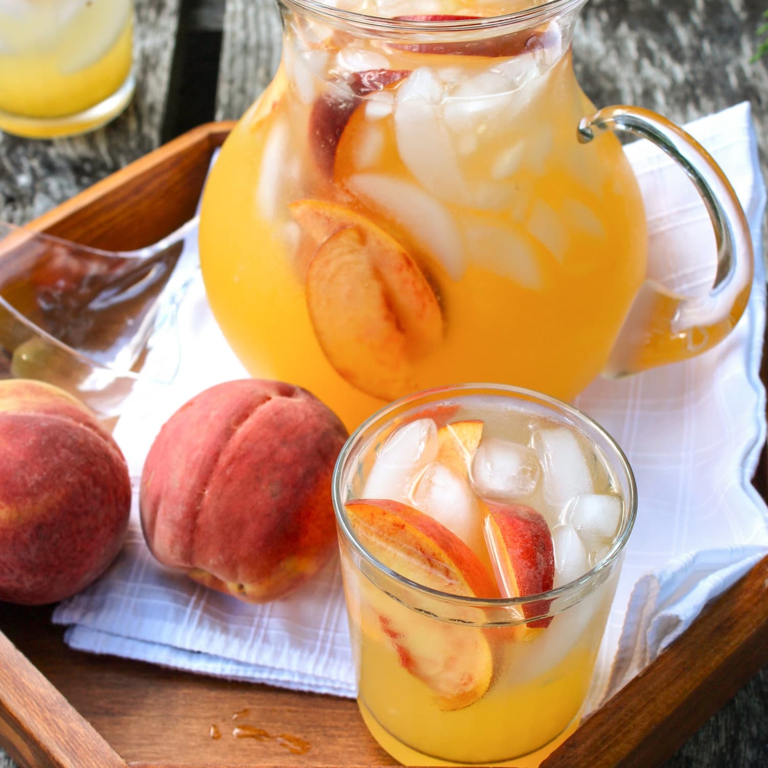 Recipe Sparkling Spiked Peach Lemonade Kitchn
