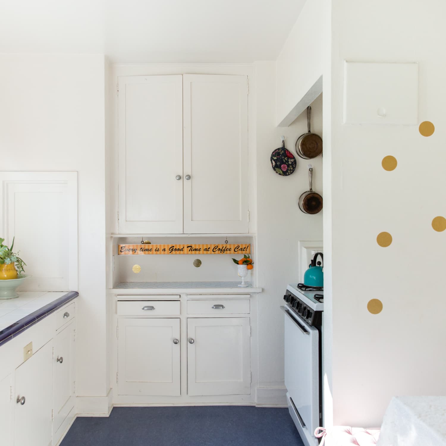 Diy Fixes For Rental Kitchen Cabinets Appliances Backsplashes Apartment Therapy